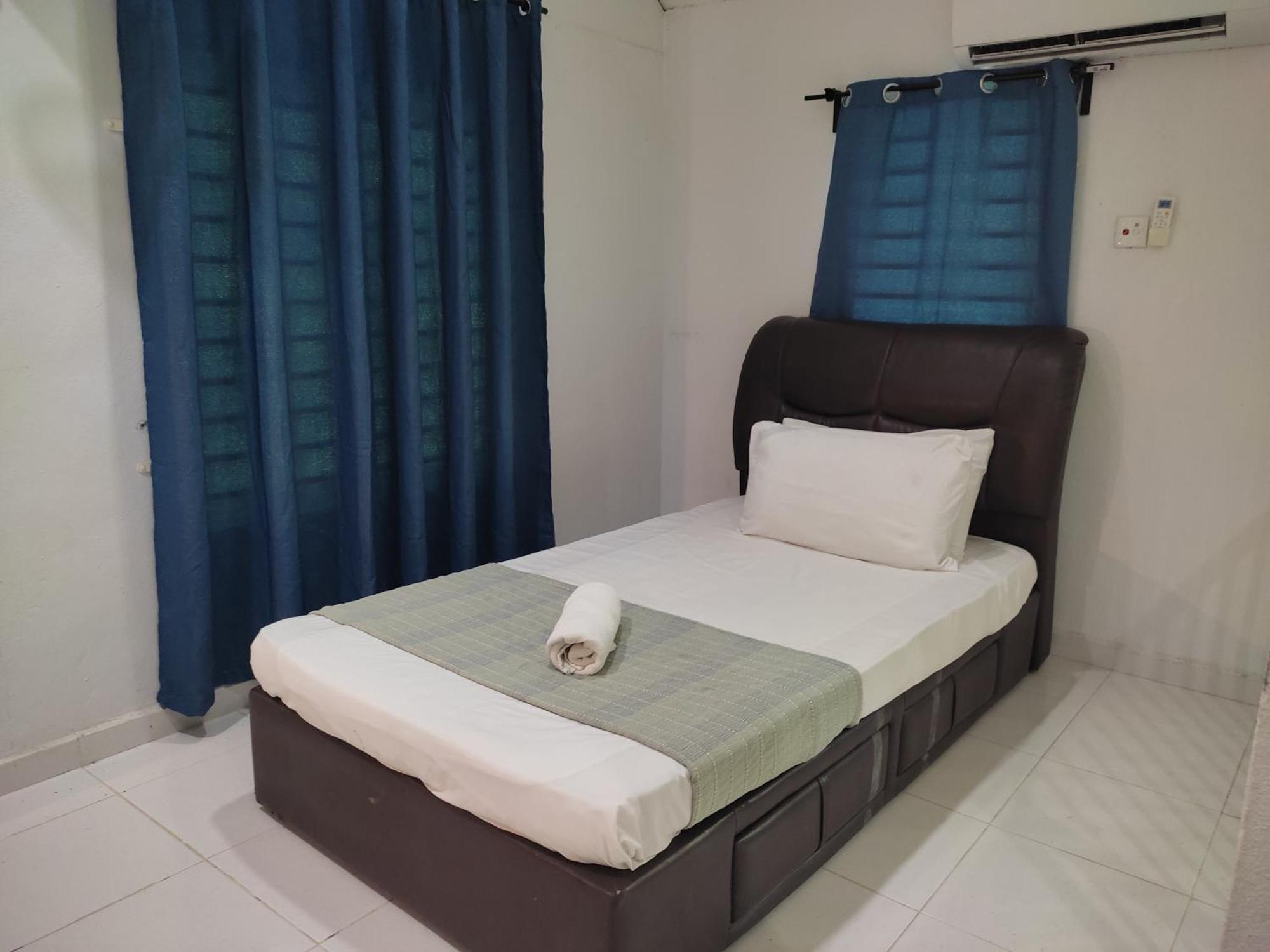 Zainab Cottage Pasir Puteh Exteriör bild